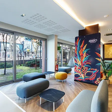 Adagio Centre Apart Otel 3*