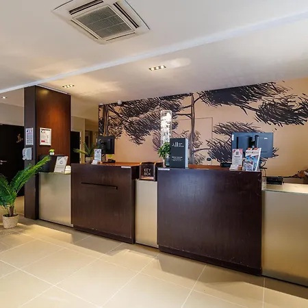 Apart Otel Adagio Centre Nice
